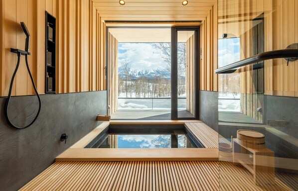 Deluxe Villa, Mountain View | Spa - Gen-Myo (Kutchan)