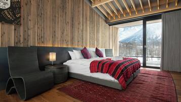 Deluxe Villa, Mountain View | Free WiFi