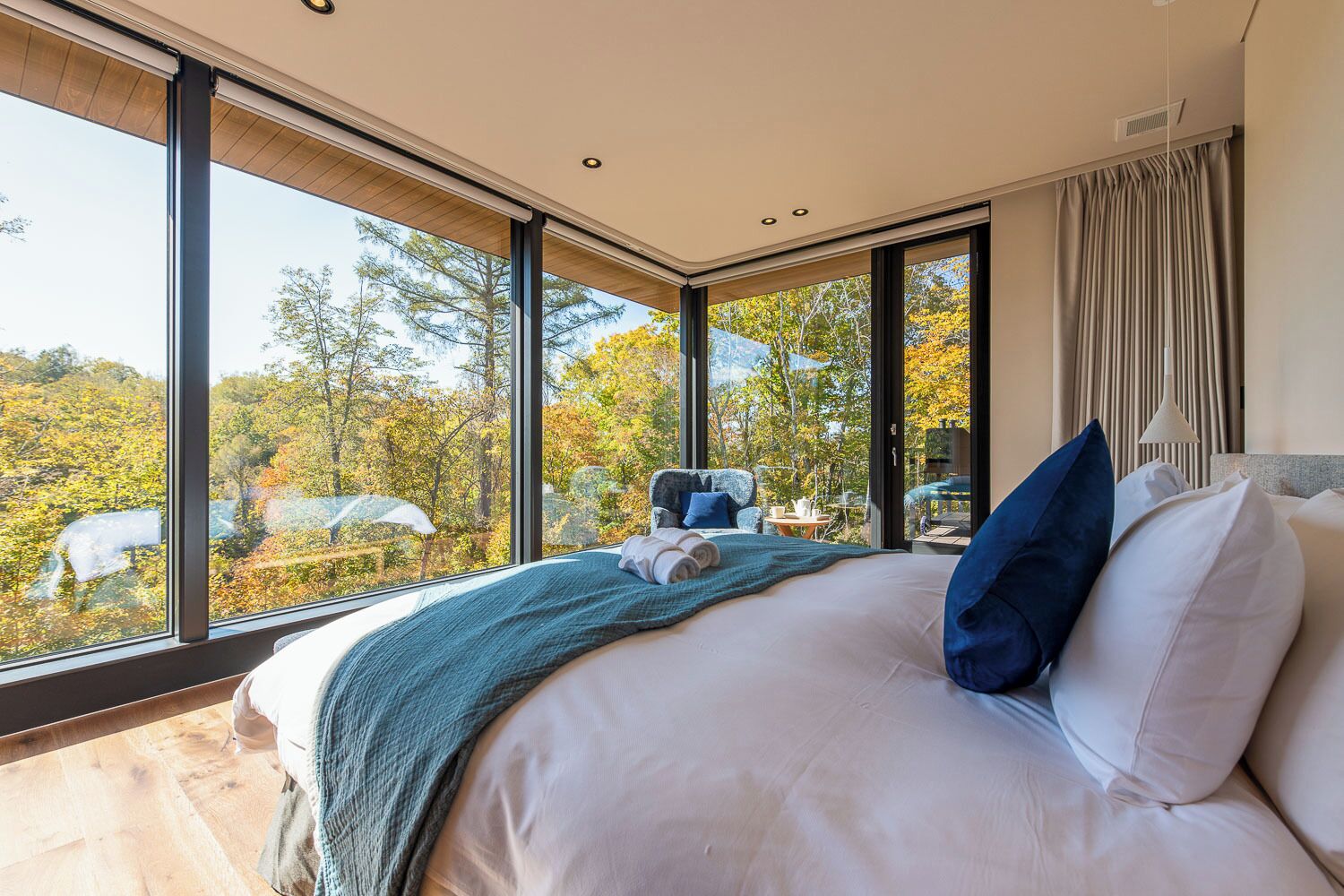 Luxury Villa, Balcony, Mountain View | In-room safe, iron/ironing board, free WiFi