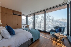 奢華別墅, 露台, 山景 | 房內夾萬、熨斗/熨衫板、免費 Wi-Fi