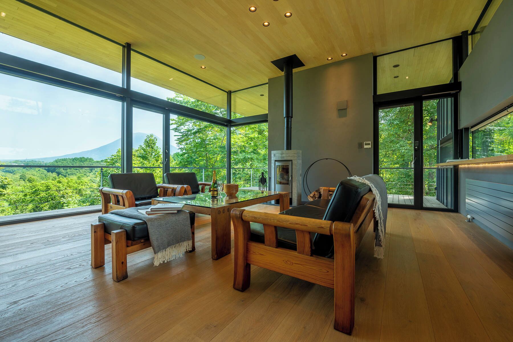 Chalet, Balcony, Mountain View | In-room safe, iron/ironing board, free WiFi
