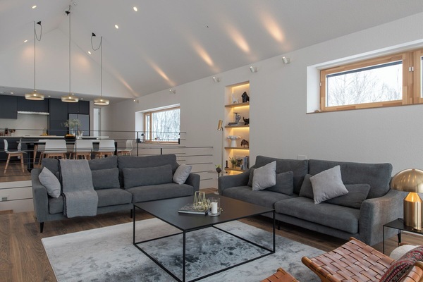 Chalet, Balcony, River View | Living room