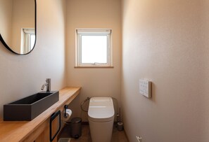 Family Chalet, Non Smoking, Balcony | Bathroom - Yukimine (Kutchan)