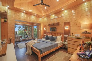 Deluxe Villa - ELIVAAS Aaram Bagh 4 BHK Escape  (Anhech)