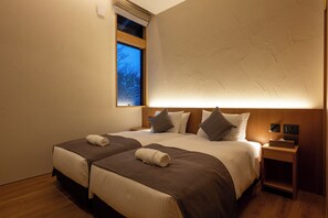 Luxury Chalet, Balcony, Lake View