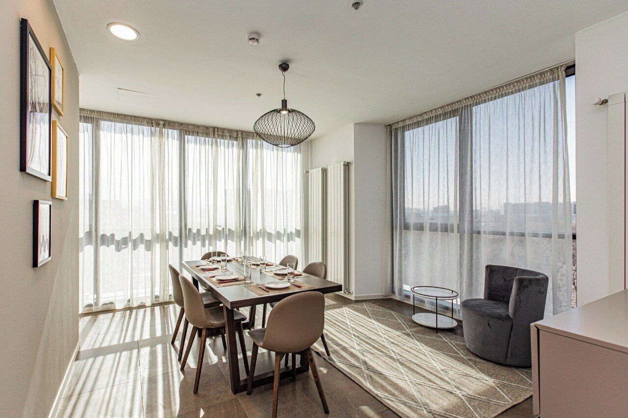 Leilighet – deluxe, 2 soverom, fjellutsikt | Spiseområde