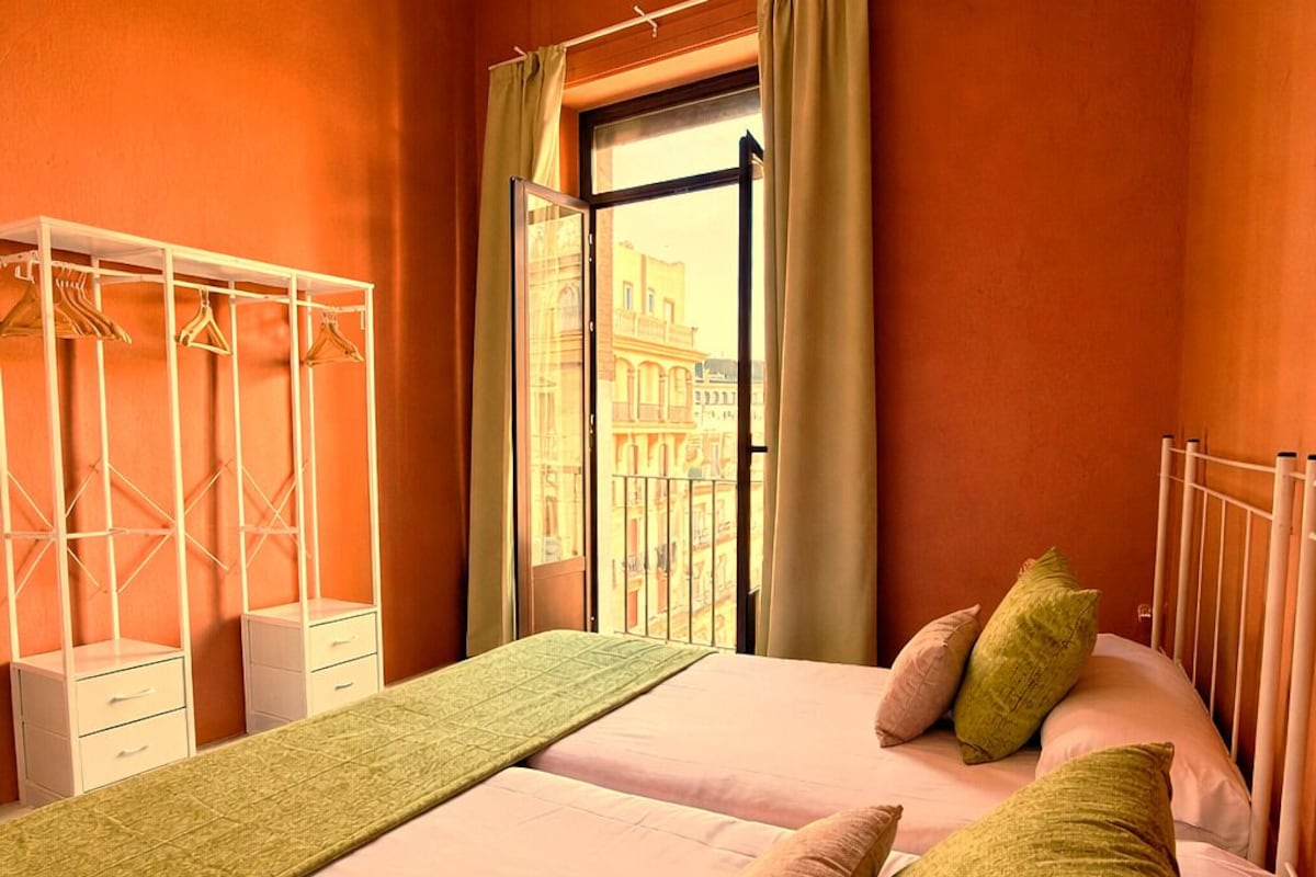 Deluxe Apartment, Balcony, City View | In-room safe, blackout curtains, iron/ironing board, free WiFi