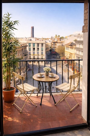Unclassified image, 2 of 33, button - The Loft House Sevilla Residences (Sevilla)
