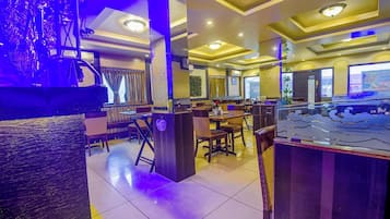 تناول الطعام