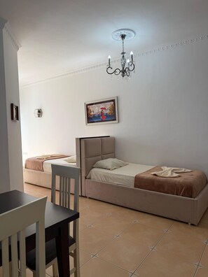 1 bedroom, iron/ironing board, free WiFi, bed sheets - Stay in a comfortable apartment - Valentino Apartment (Shkodër)