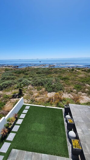 Property grounds - Mystic Falls Apartment on the Bay (Saint Helena Bay)