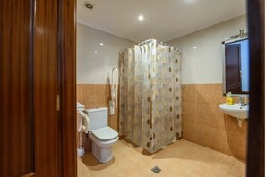 Bathroom - Pensión Zelaia (Zumarraga)