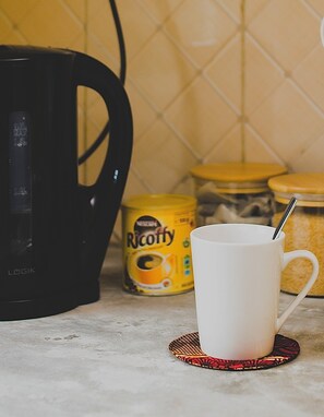 Kaffe och/eller kaffebryggare