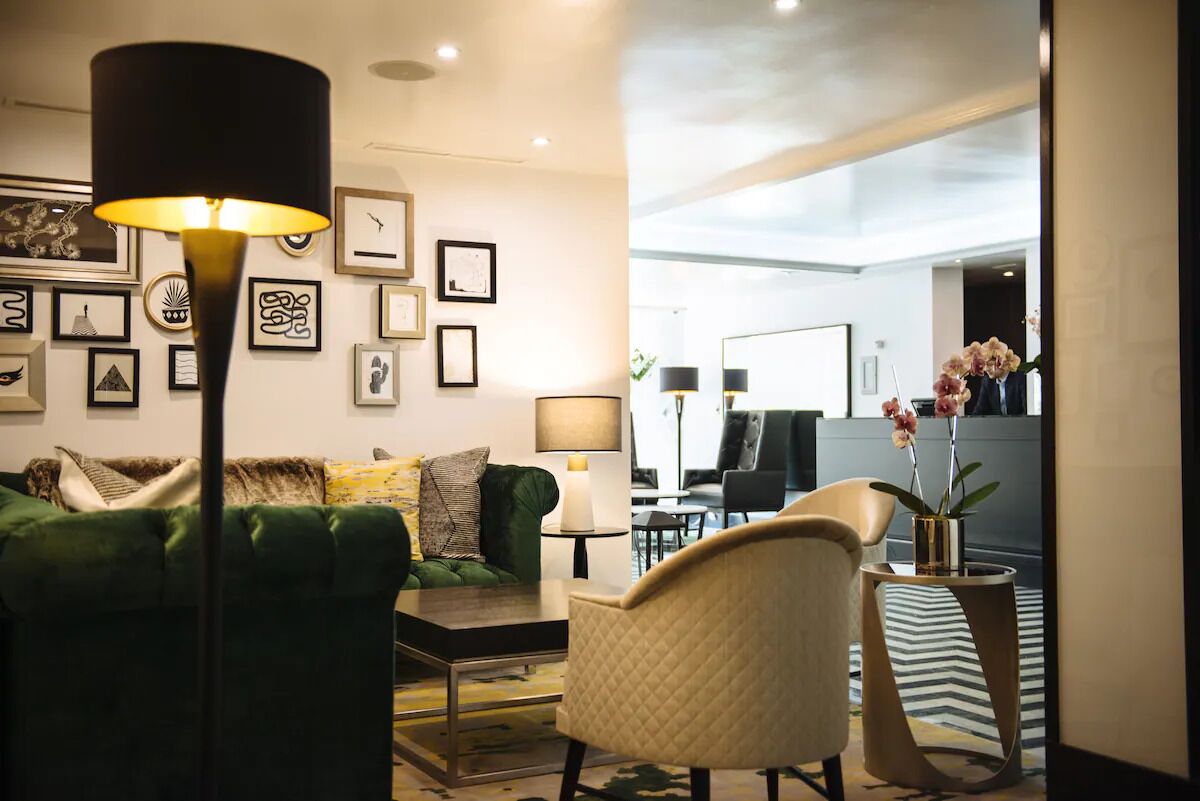 Discover An Elegant Lifestyle In La! Pool, Pet-friendly, Near Hollywood Museum! - West Hollywood, CA