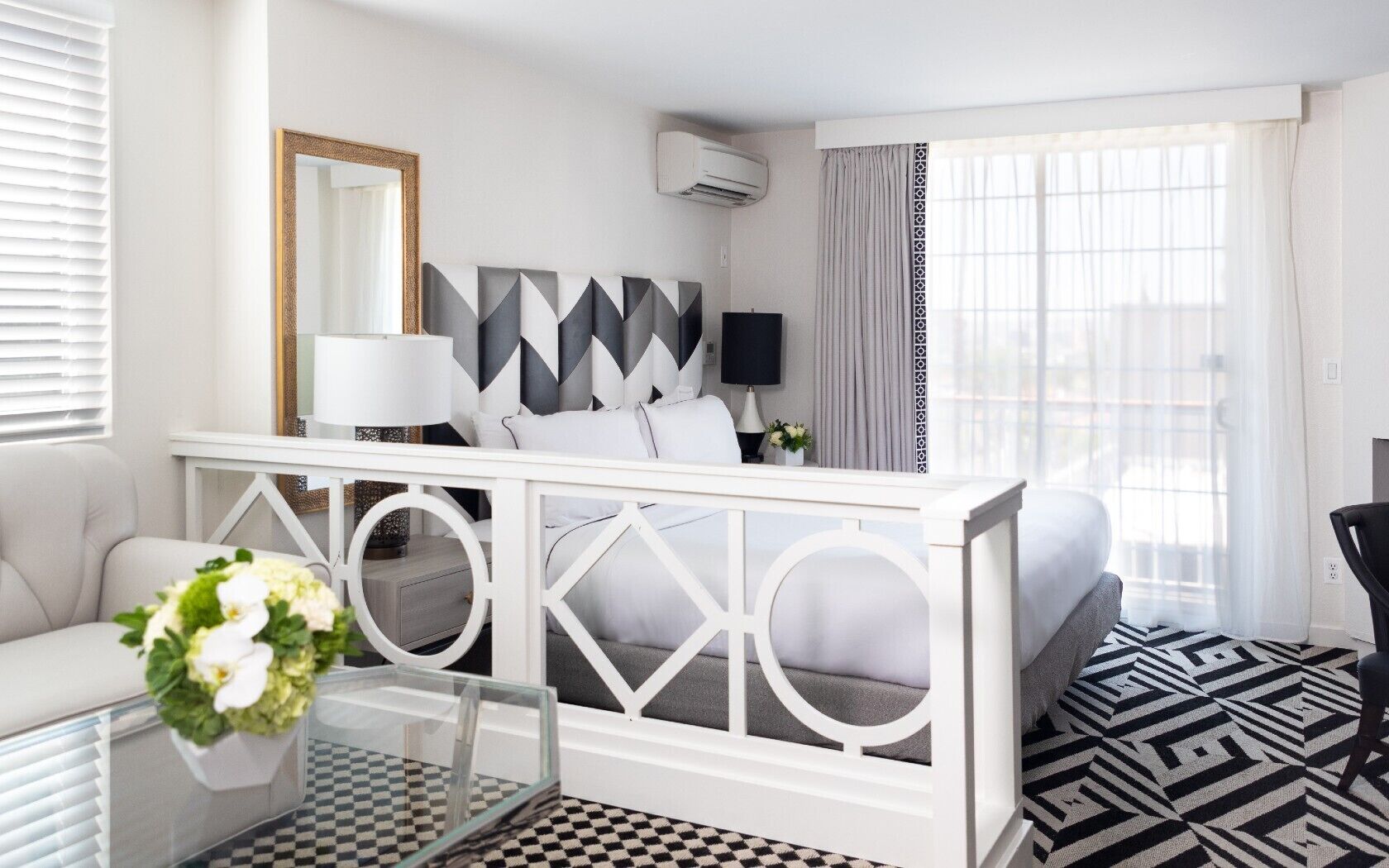 Explore Out Of The Ordinary City In Modern Suite W/ Rooftop Pool L Pet-friendly - West Hollywood, CA