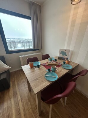 Dining - Vrbo Property (Fehmarn)