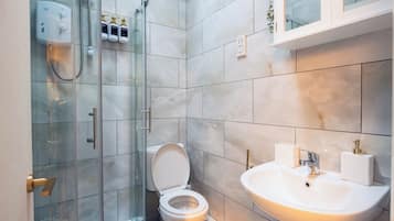 Apartment, 1 Bedroom, Accessible | Bilik Mandi