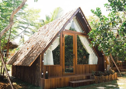 Leaf Village & Farm - Làng Lá