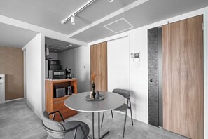 Dining - GRAN HILLS 203 / Chitose City Hokkaidō (Chitose City)