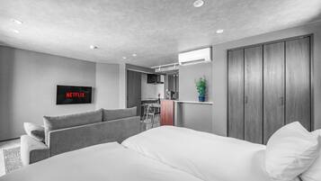 1 bedroom, iron/ironing board, free WiFi, bed sheets