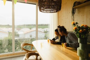 Interior - 4-Bedroom Stylish Bungalow by the Sea (’s-Gravenzande)