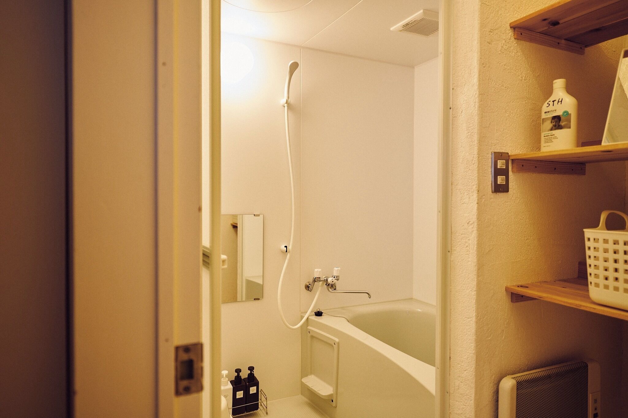 Hair dryer, towels