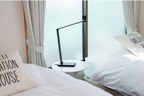 2 bedrooms, desk, free WiFi, bed sheets - Blue Lagoon is a vacation house nestled in a quiet / Kamakura City Kanagawa (Kamakura City)