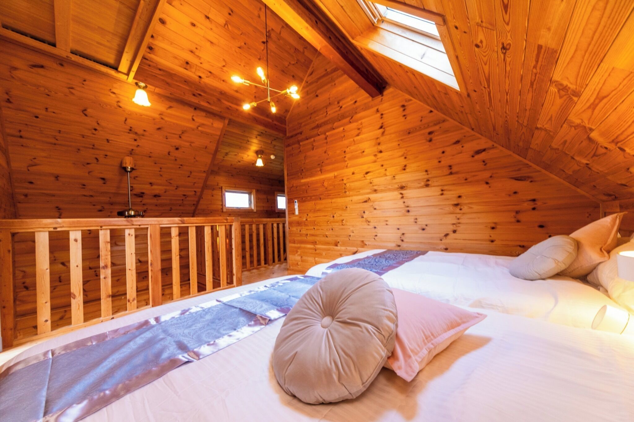 2 bedrooms, desk, free WiFi, bed sheets