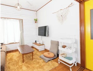 Living area - Just a 2minute walk to the beach and Enoshima Isl / Kamakura City Kanagawa (Kamakura City)