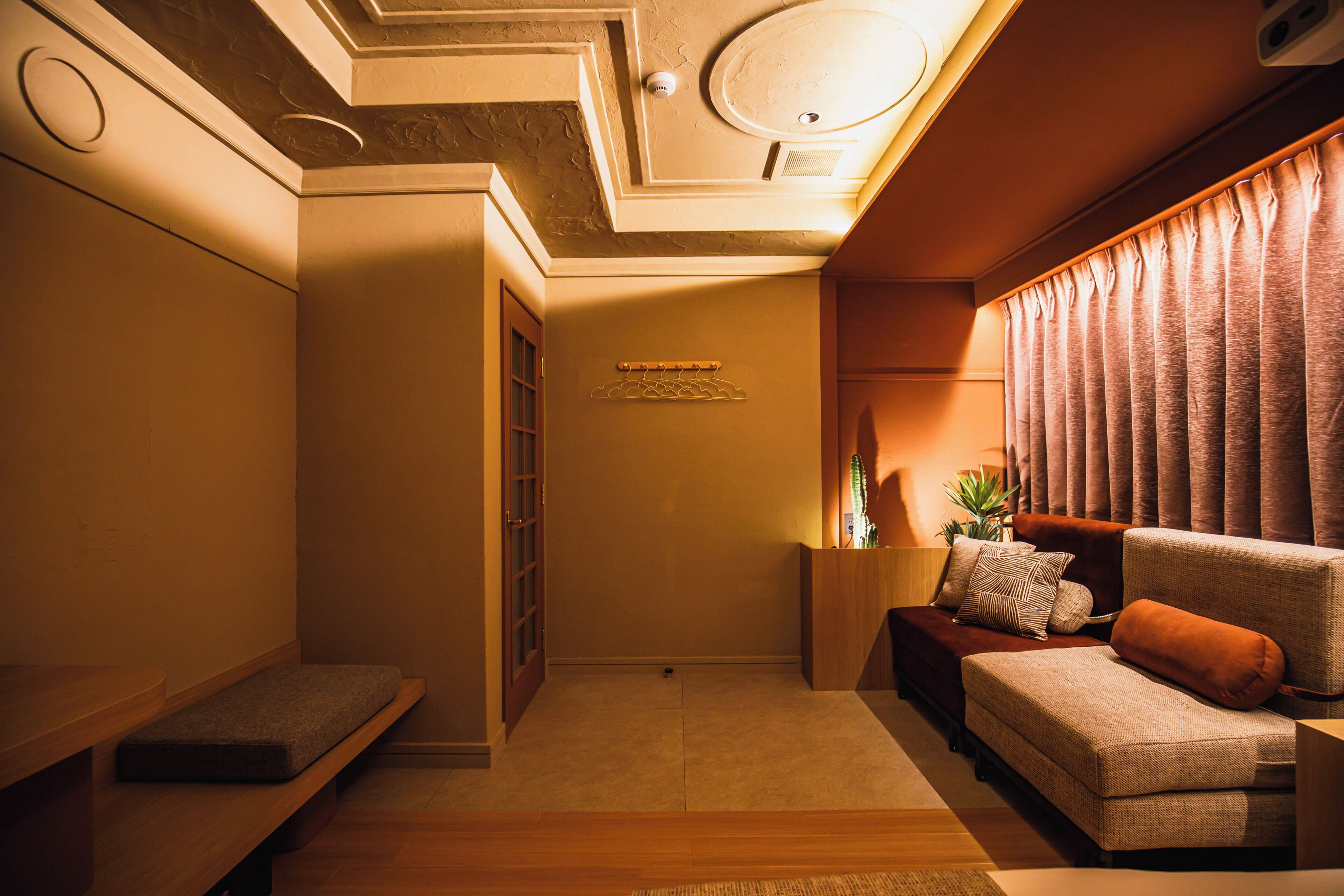 In-room safe, desk, blackout curtains, free WiFi