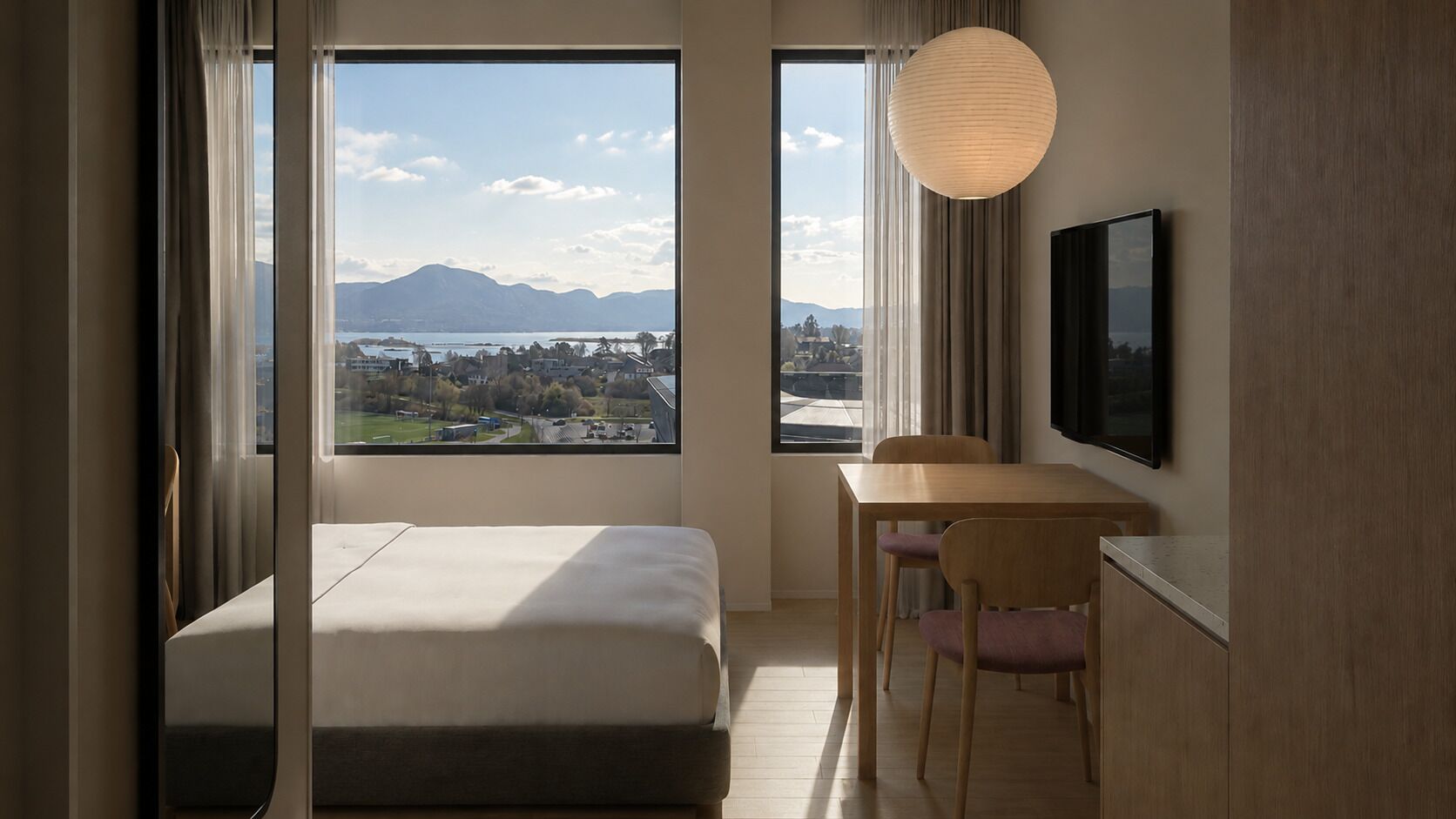 Cortinas blackout, tabla de planchar con plancha y wifi gratis 