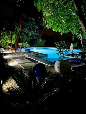 Pool - Guesthouse “285Antredeux” with Wi-Fi (Entre-Vignes)