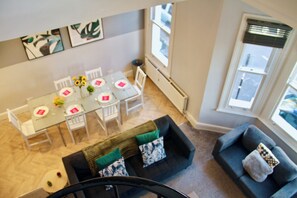 Living area - Designer Battersea Family Home | 3BR | Sleeps 6 (Greater London)