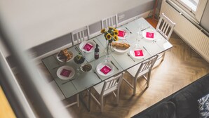 Unclassified image, 2 of 44, button - Designer Battersea Family Home | 3BR | Sleeps 6 (Greater London)