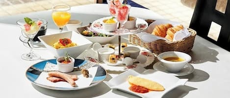 Free breakfast