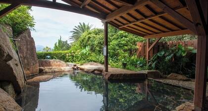 Dinner Included | For 2 People Glamping Plan No / Higashimuro County Wakayama