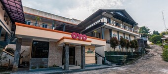 Cozy Double Escape W/ Free WiFi and Parking