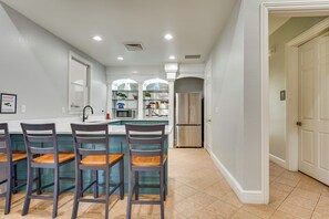 Fridge, microwave, stovetop, dishwasher - Pool, Parks & Fun! Family Resort Stay Near Disney (Kissimmee)