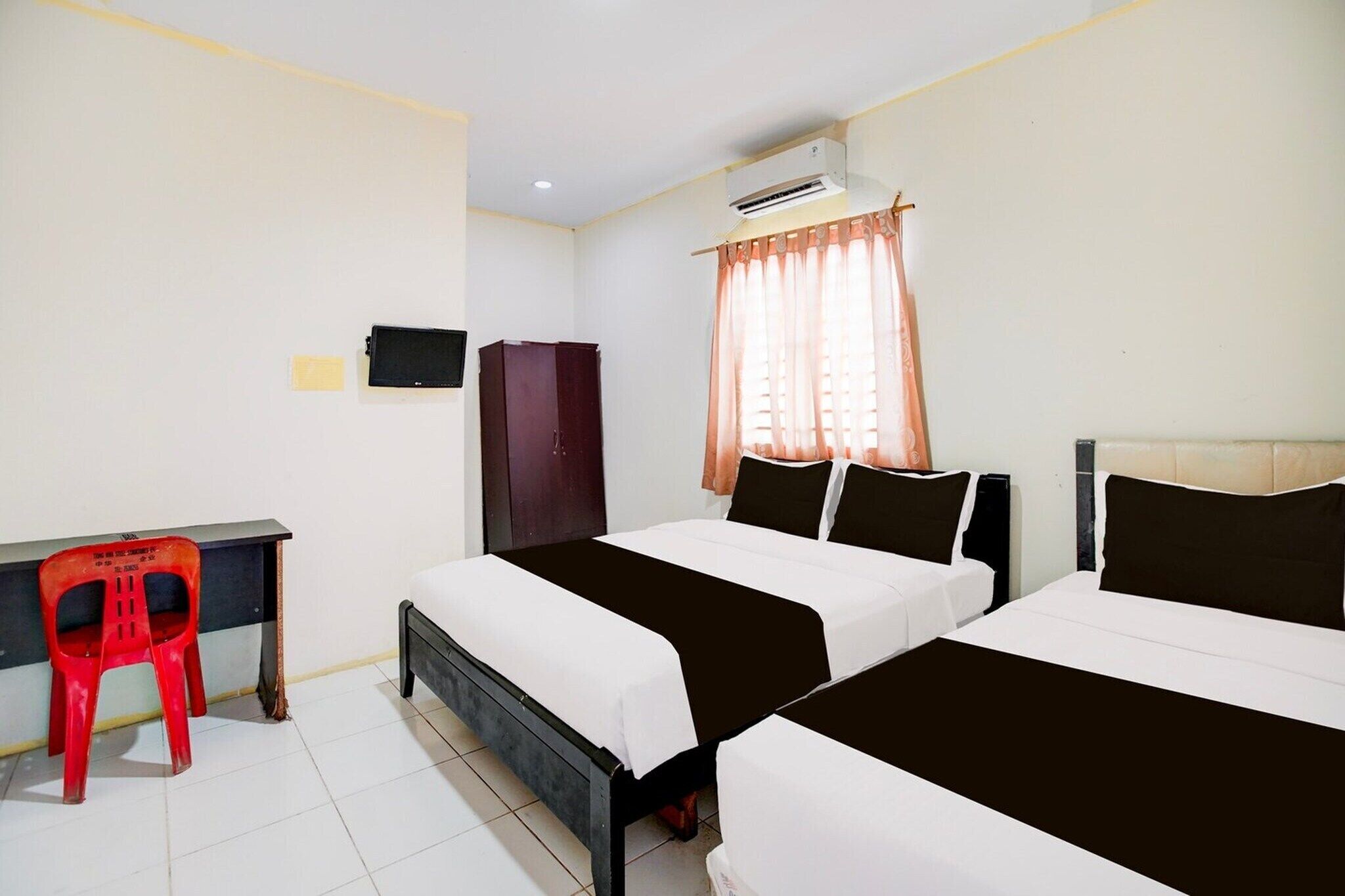 1 bedroom, free WiFi, bed sheets