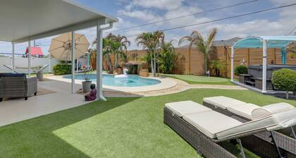 Swim, Golf, Grill & Chill! Port St Lucie Getaway