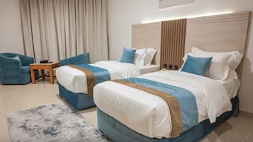 Deluxe Twin Room | Hypo-allergenic bedding, blackout curtains, soundproofing