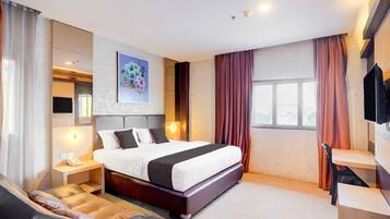 WiFi (free), bed sheets