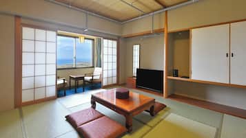 Rom i japansk stil, ikke-røyk, havutsikt (35sqm) | Wi-fi (inkludert)