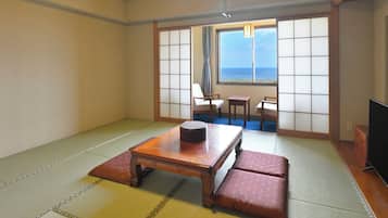 Rom i japansk stil, ikke-røyk, havutsikt (35sqm) | Wi-fi (inkludert)