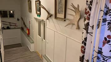 Familieleilighet, 4 soverom, terrasse, hageutsikt | Innvendig