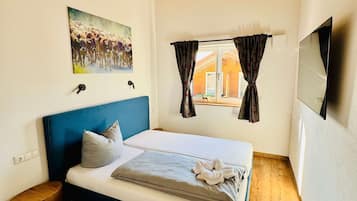 Apartamento Deluxe, 3 habitaciones, balcón, vistas a la montaña | Sábanas de algodón egipcio y ropa de cama de alta calidad