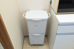 Comfort House, 2 Bedrooms | Private kitchen - STATION SIDE 113 (Tokyo)