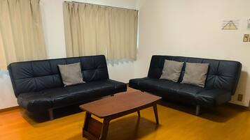 Comfort House, 2 Bedrooms | Living area