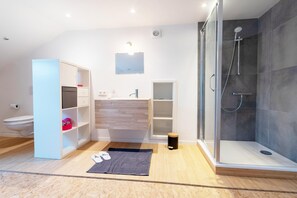 Shower - Ardennes Family Nature Cottage for 6 (Comblain-au-Pont)