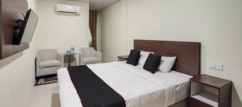 Cozy Double Escape W/ Free WiFi and Parking